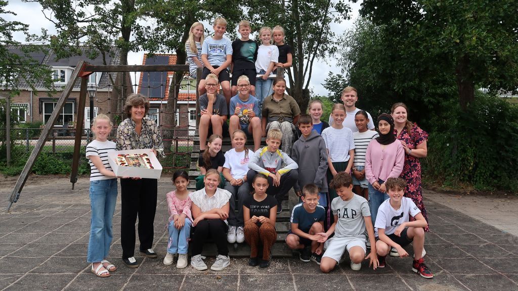 20250707afscheidkinderburgemeestercaitlingroot01Gemeente_Waterland.jpg