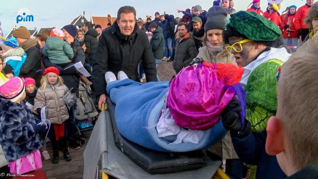 20251122IntochtSinterklaasMarken04Omroep_PIM.jpg