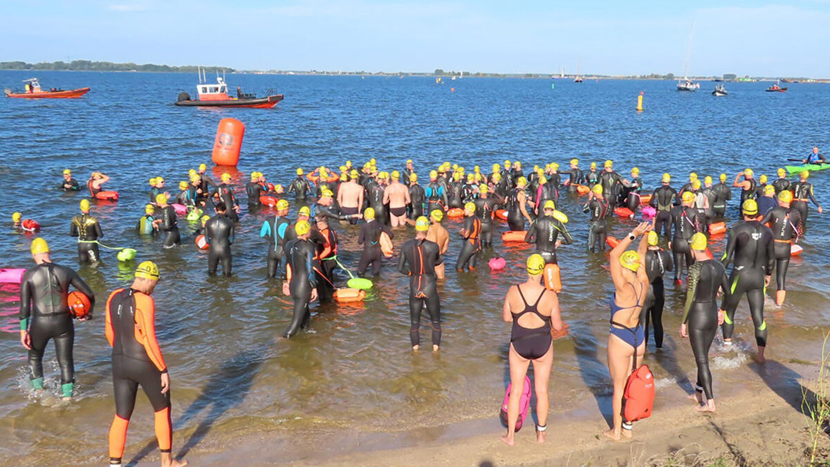 20260906 marken-monnickendam-oversteek---Pieter_Pereboom