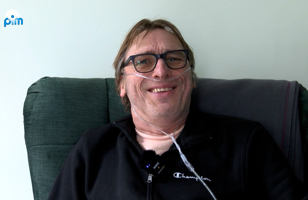 20250926 Expositie Ton Root in gemeentehuis.mp4.00_02_40_10.Still005---Omroep_PIM.jpg